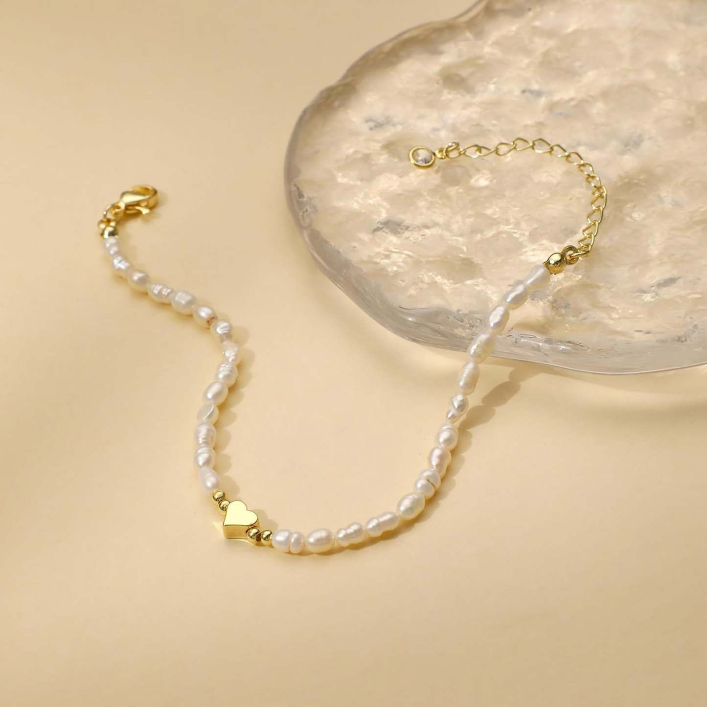 Elegant Heart Pearl Chain Bracelet – Timeless Gold & Silver Design