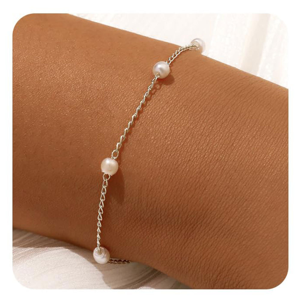 Elegant Heart Pearl Chain Bracelet – Timeless Gold & Silver Design