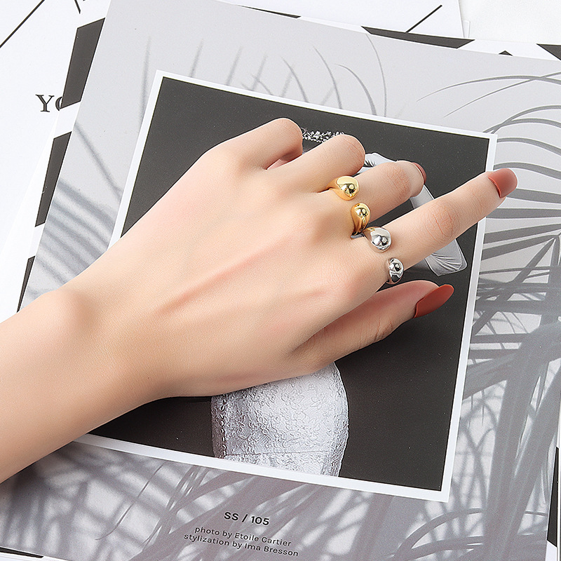 Elegant Water Drop Ring – Adjustable Copper Jewelry in Gold & Platinum